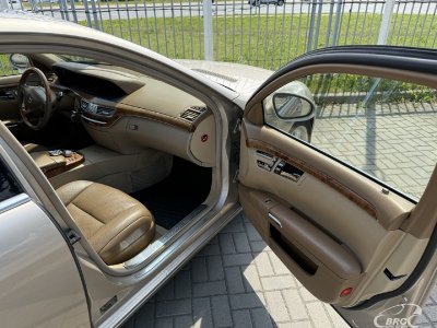 Mercedes-Benz S500 | 2