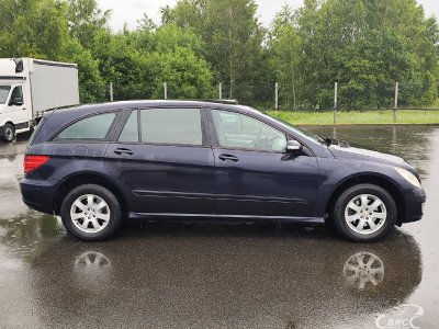 Mercedes-Benz R320 | 3