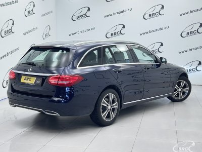 Mercedes-Benz C250 | 1