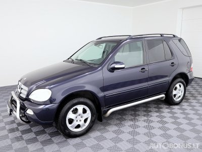 Mercedes-Benz ML270 | 1