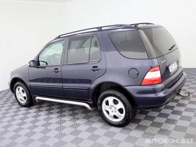 Mercedes-Benz ML270 | 3