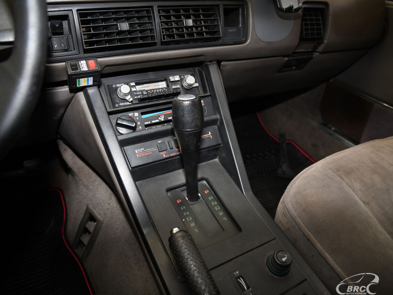 Rover 3500 | 24