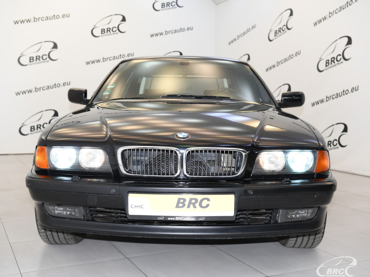BMW 750 | 50