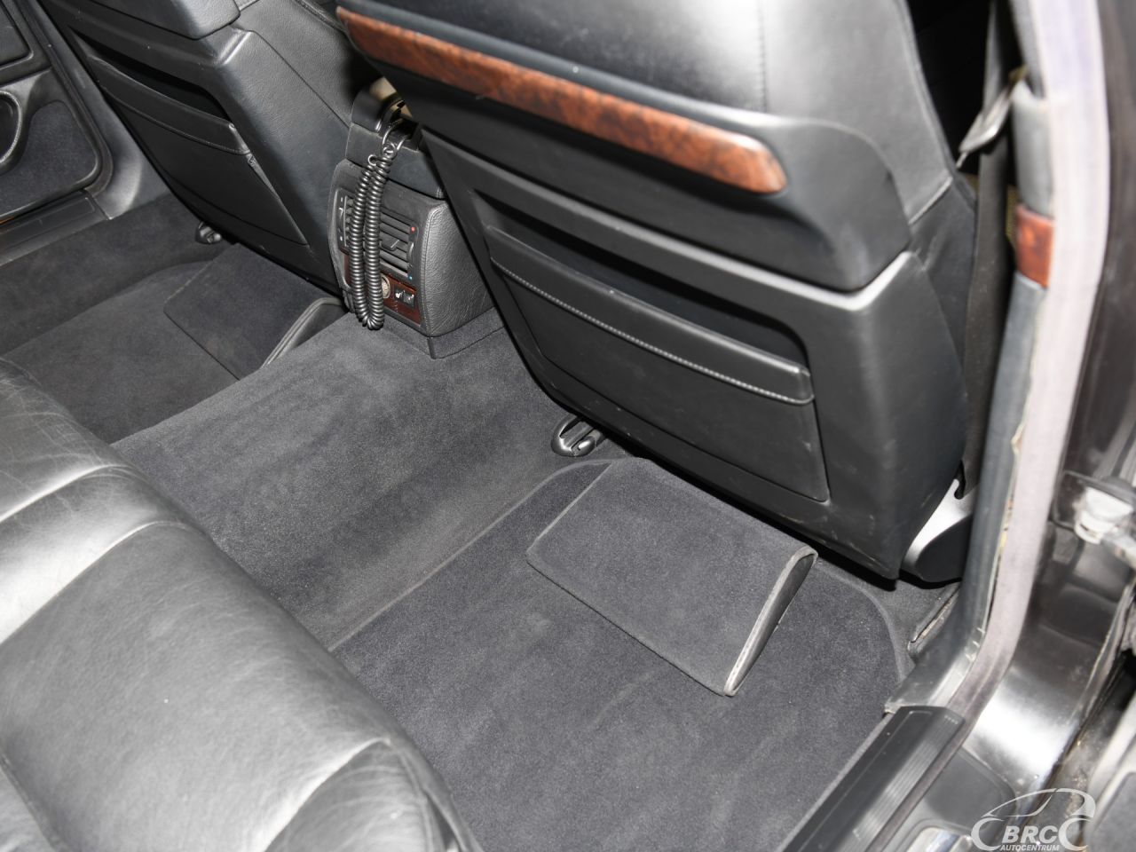 BMW 750 | 13