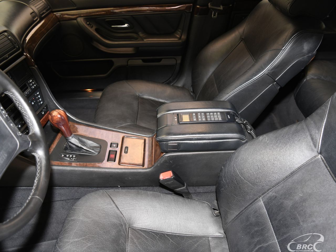 BMW 750 | 25