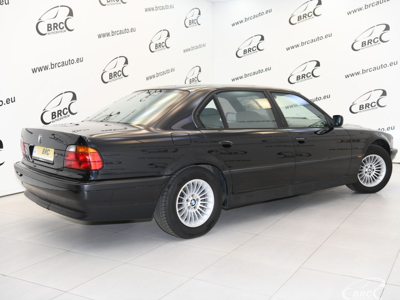 BMW 750 | 1