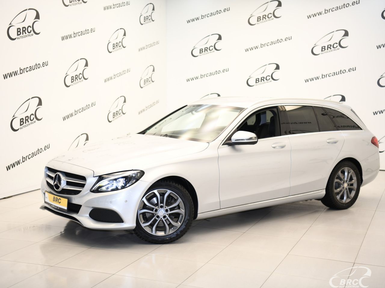 Mercedes-Benz C220