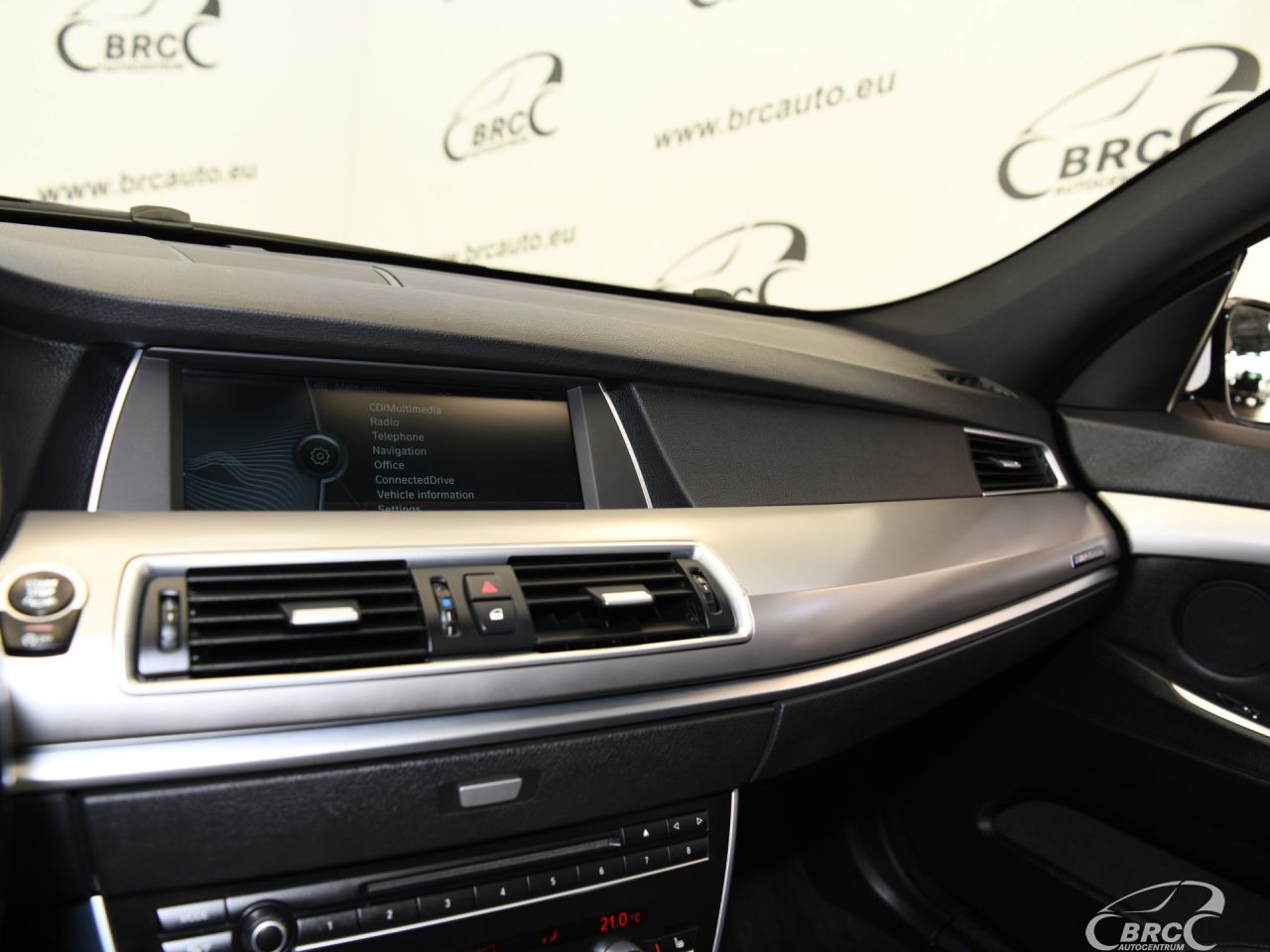 BMW 520 | 27