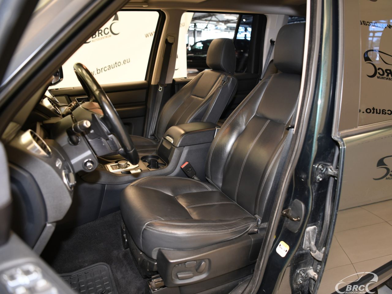 Land Rover Discovery | 24