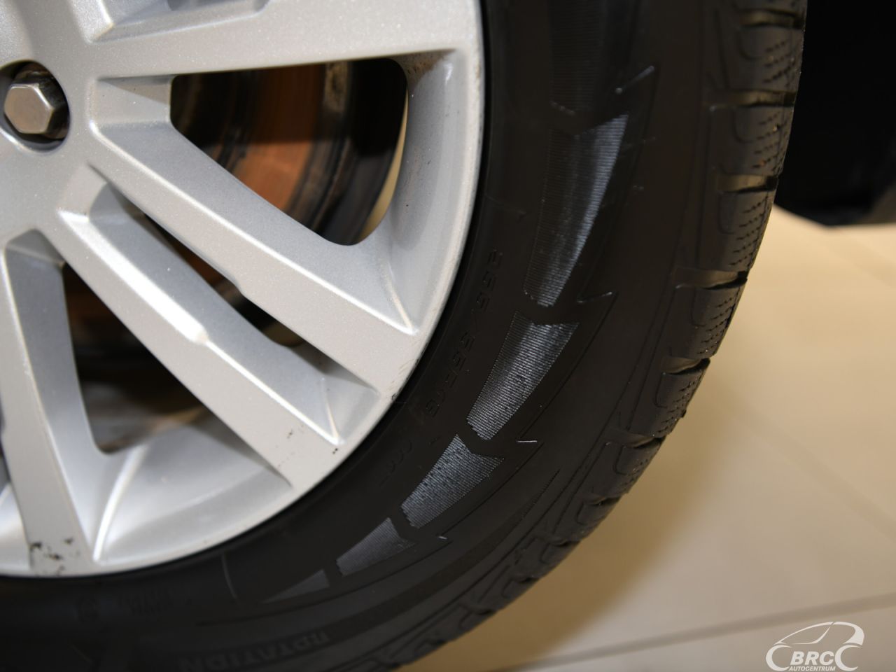 Land Rover Discovery | 42