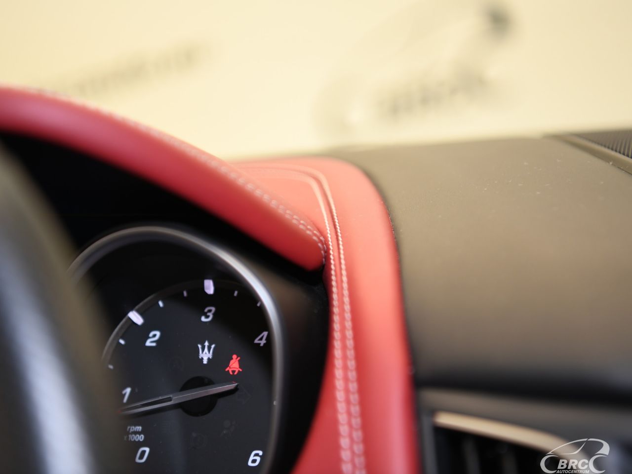 Maserati Levante | 100