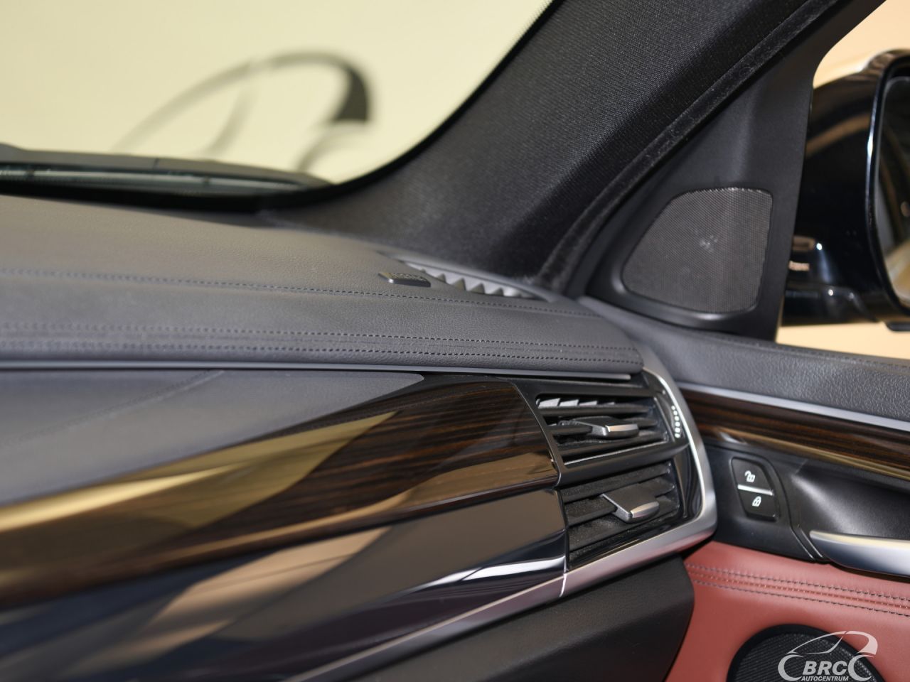 BMW X6 | 28