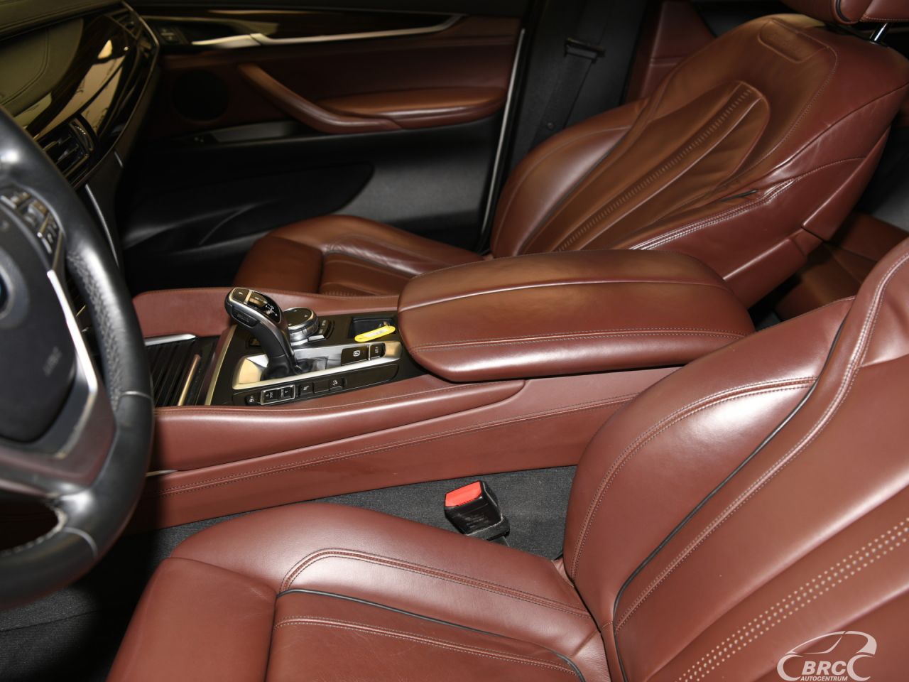BMW X6 | 23