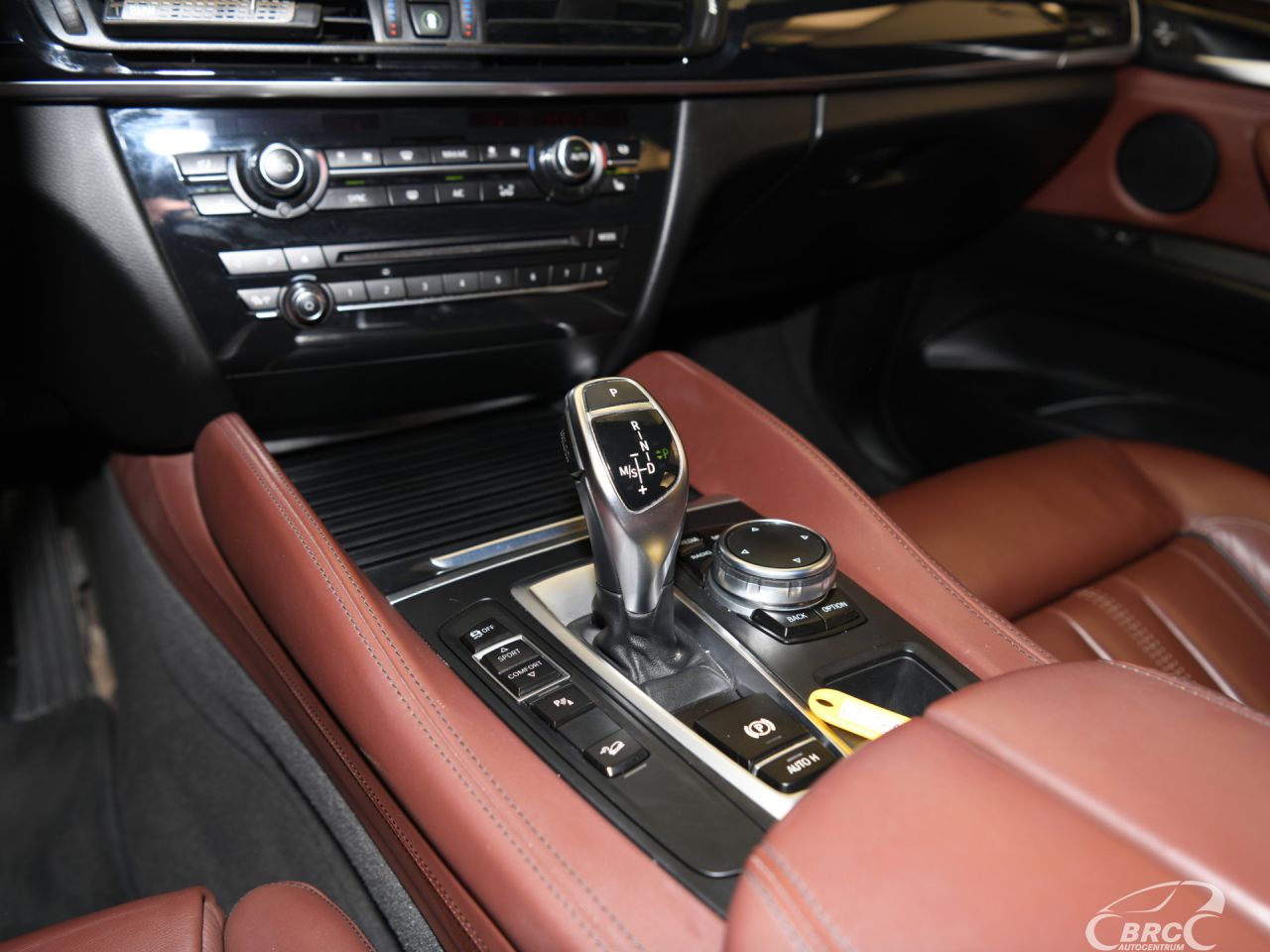 BMW X6 | 26