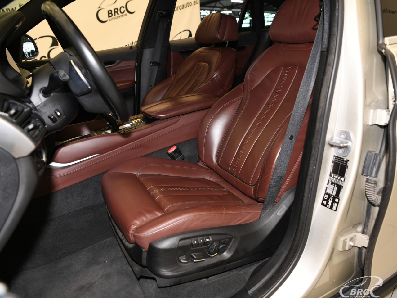 BMW X6 | 22