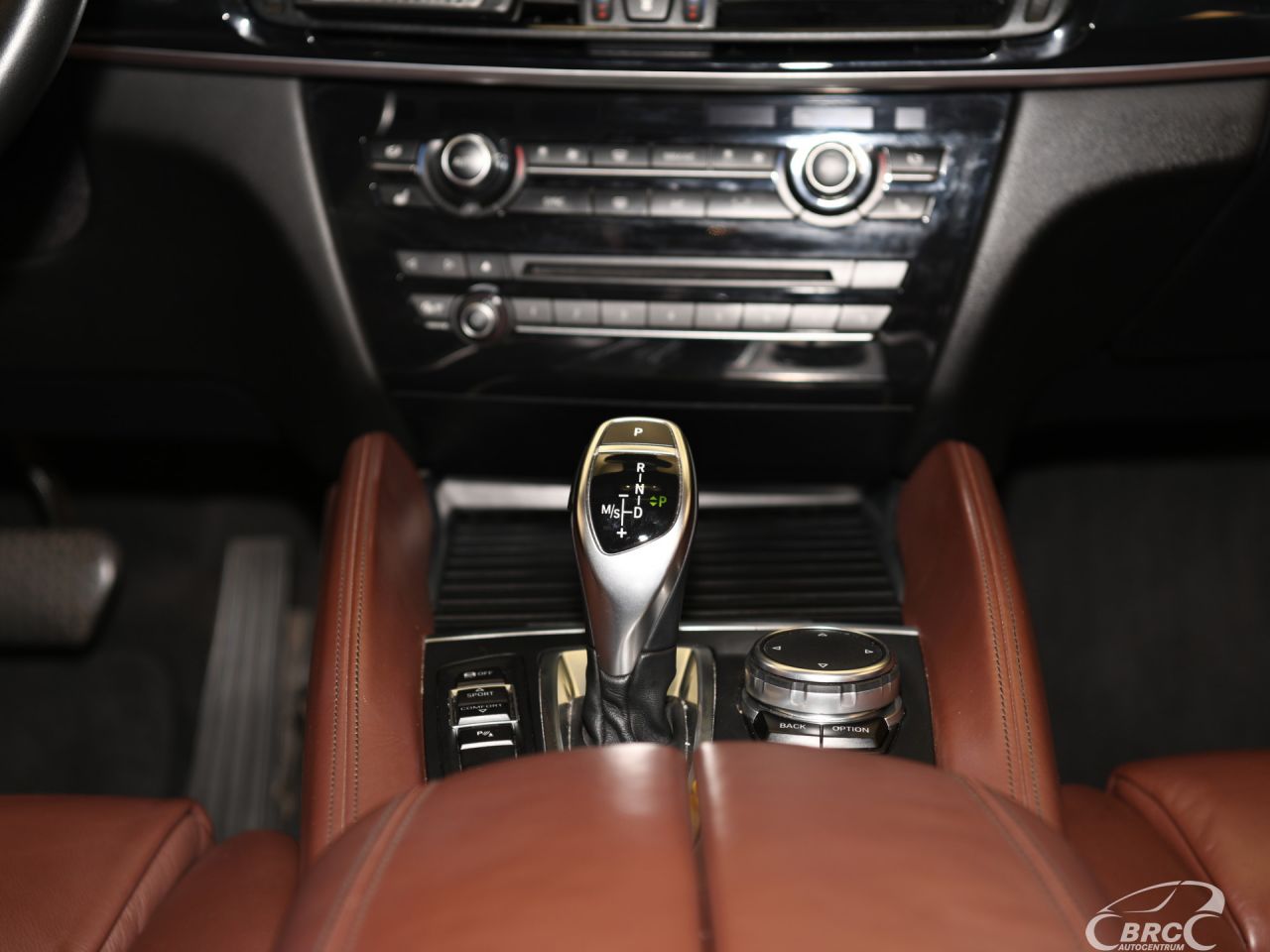 BMW X6 | 16