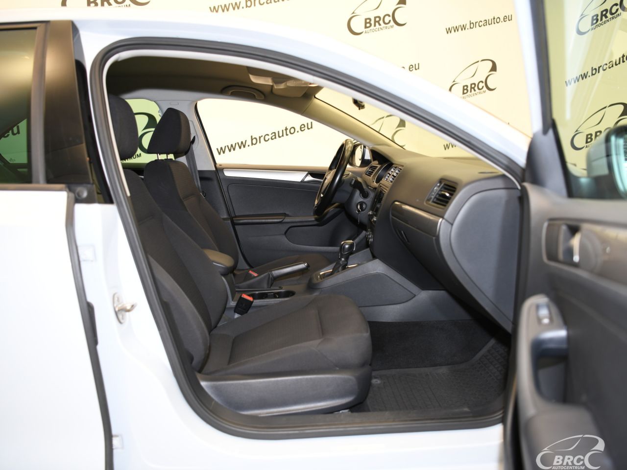 Volkswagen Jetta | 6