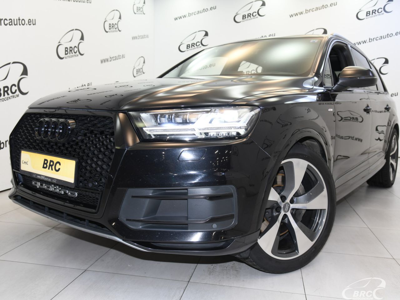 Audi Q7 | 52