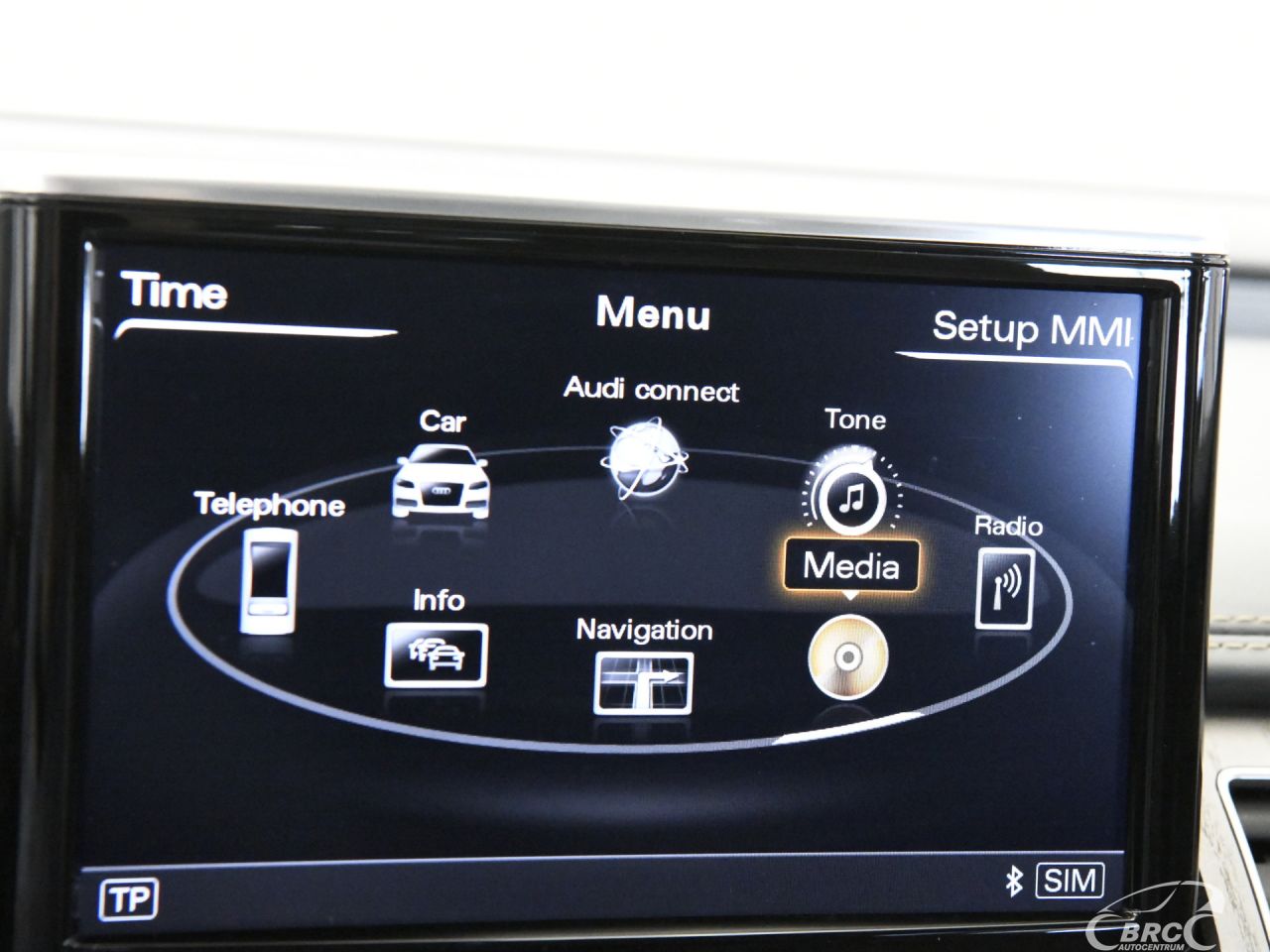 Audi A8 | 43