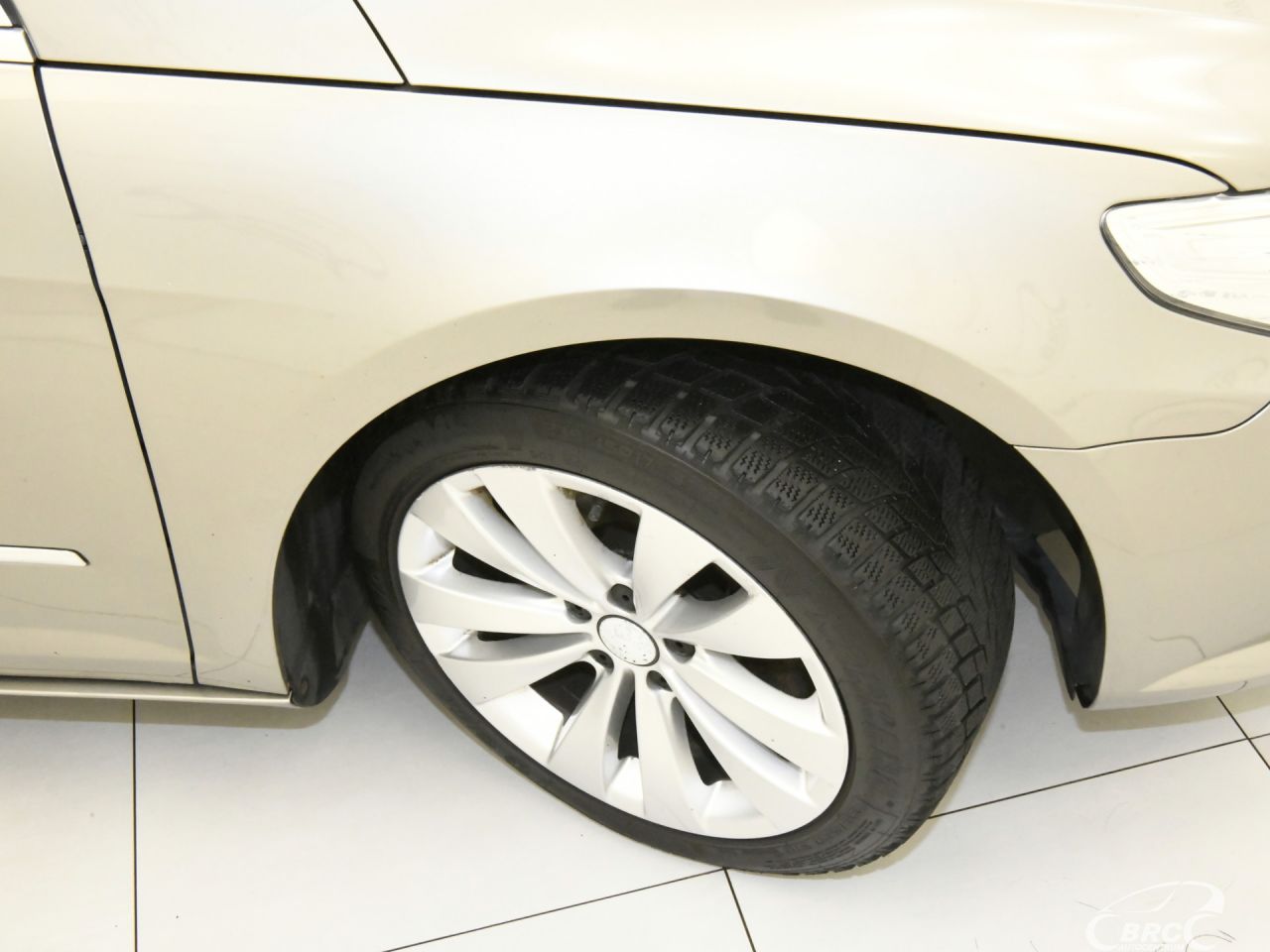 Volkswagen Passat | 40