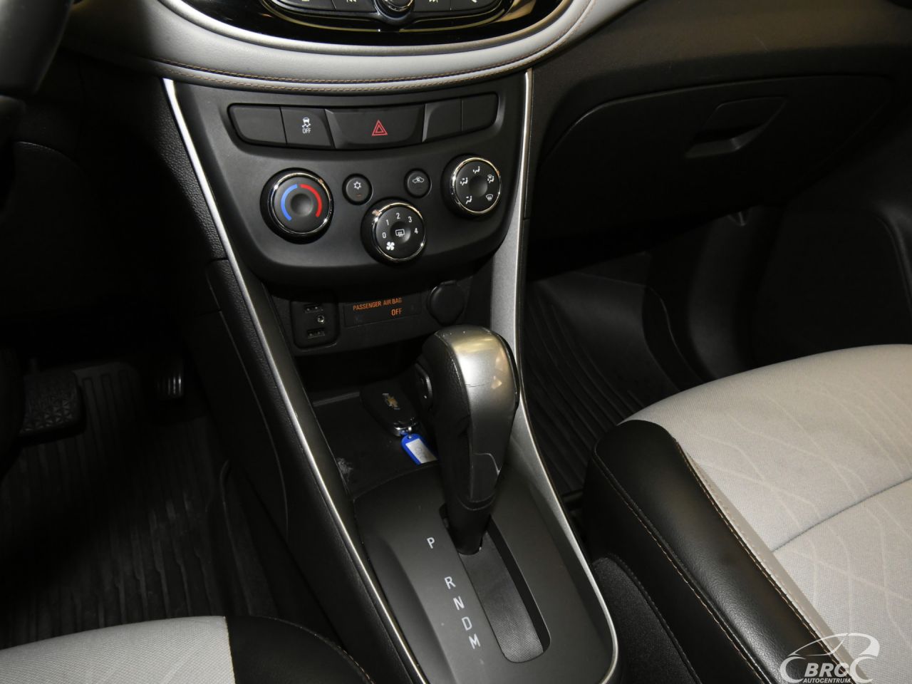 Chevrolet Trax | 24