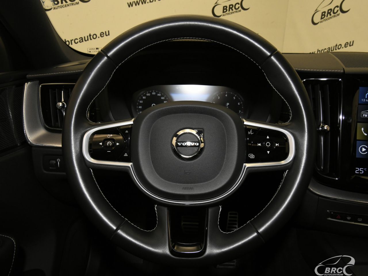 Volvo XC60 | 29