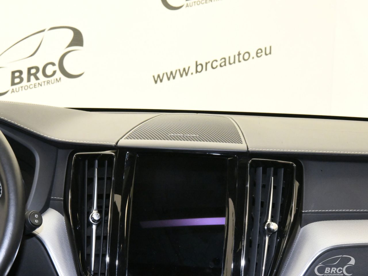 Volvo XC60 | 16