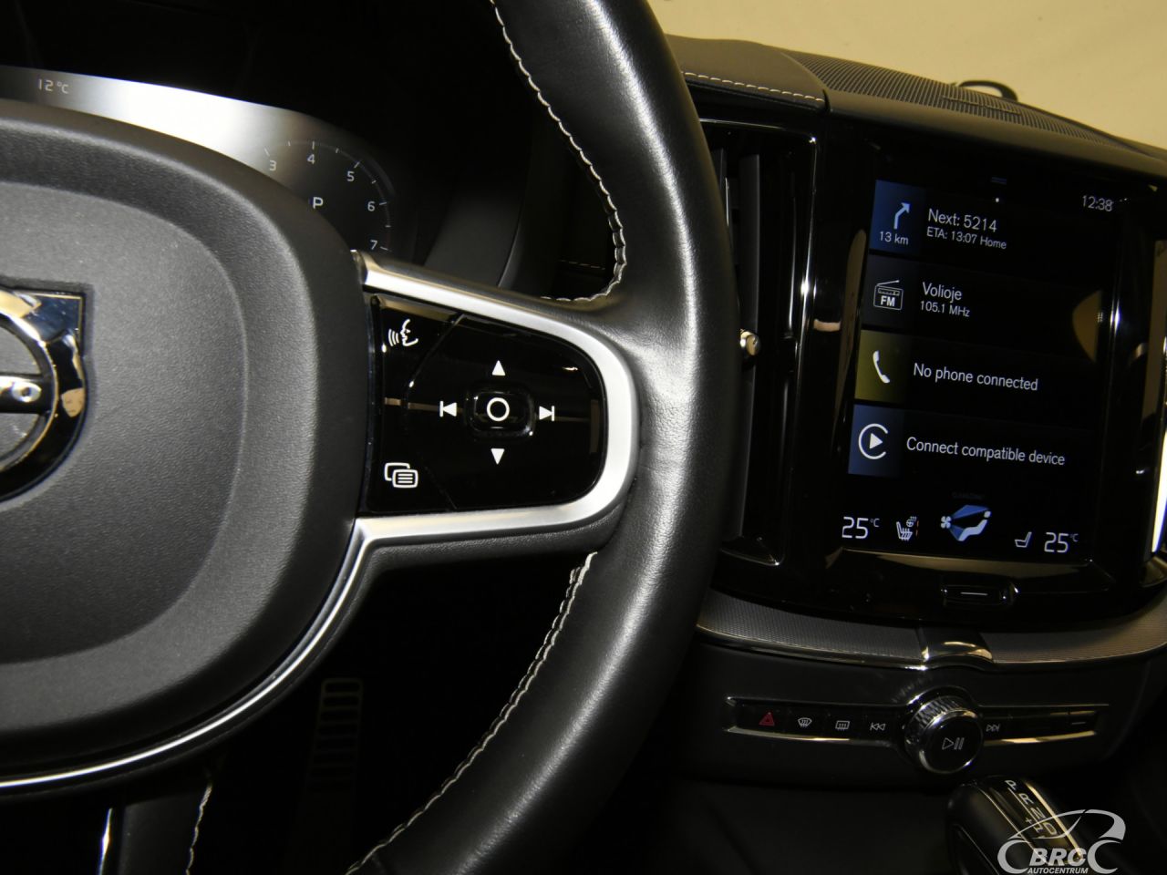 Volvo XC60 | 30