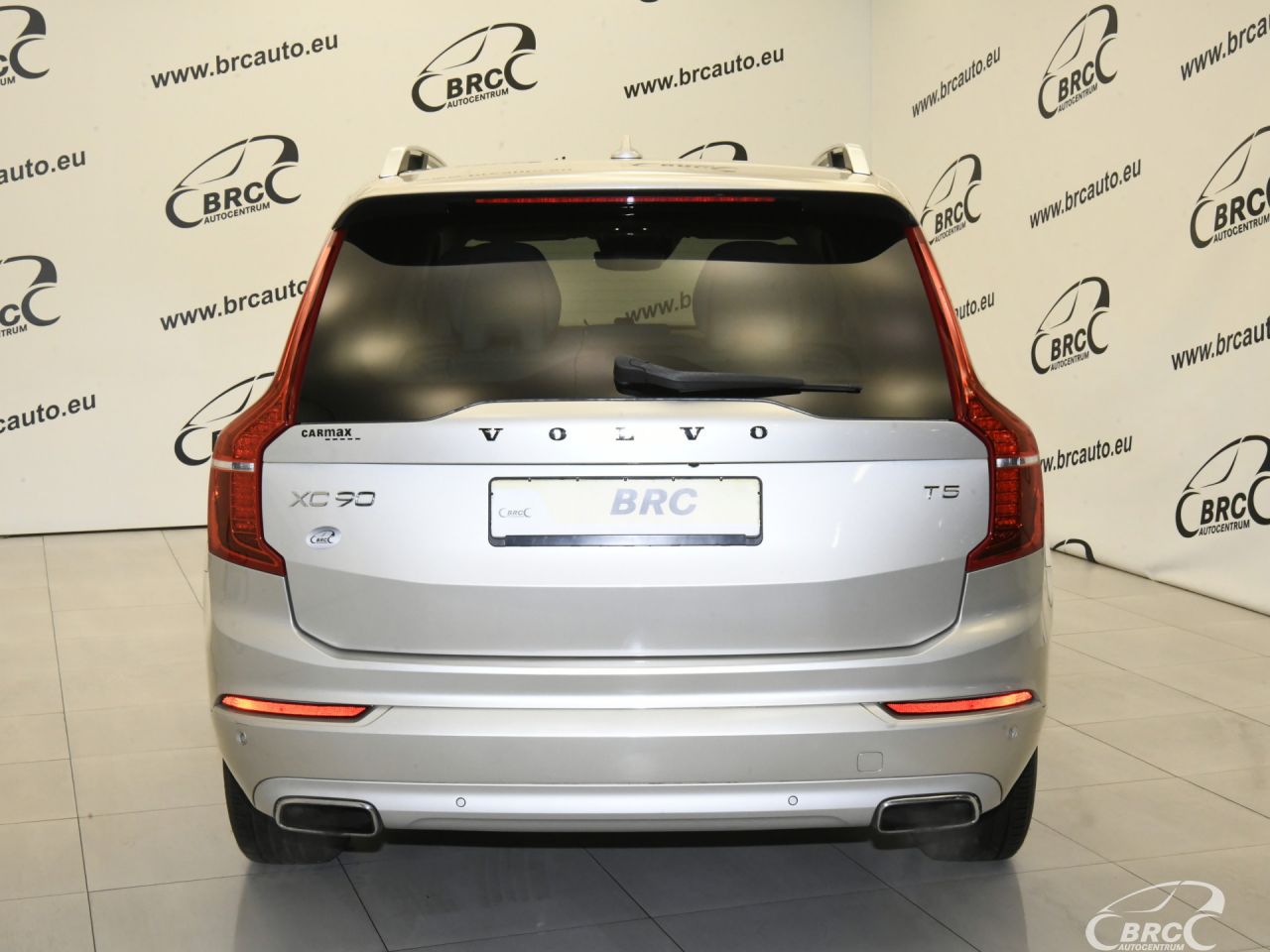Volvo XC90 | 44