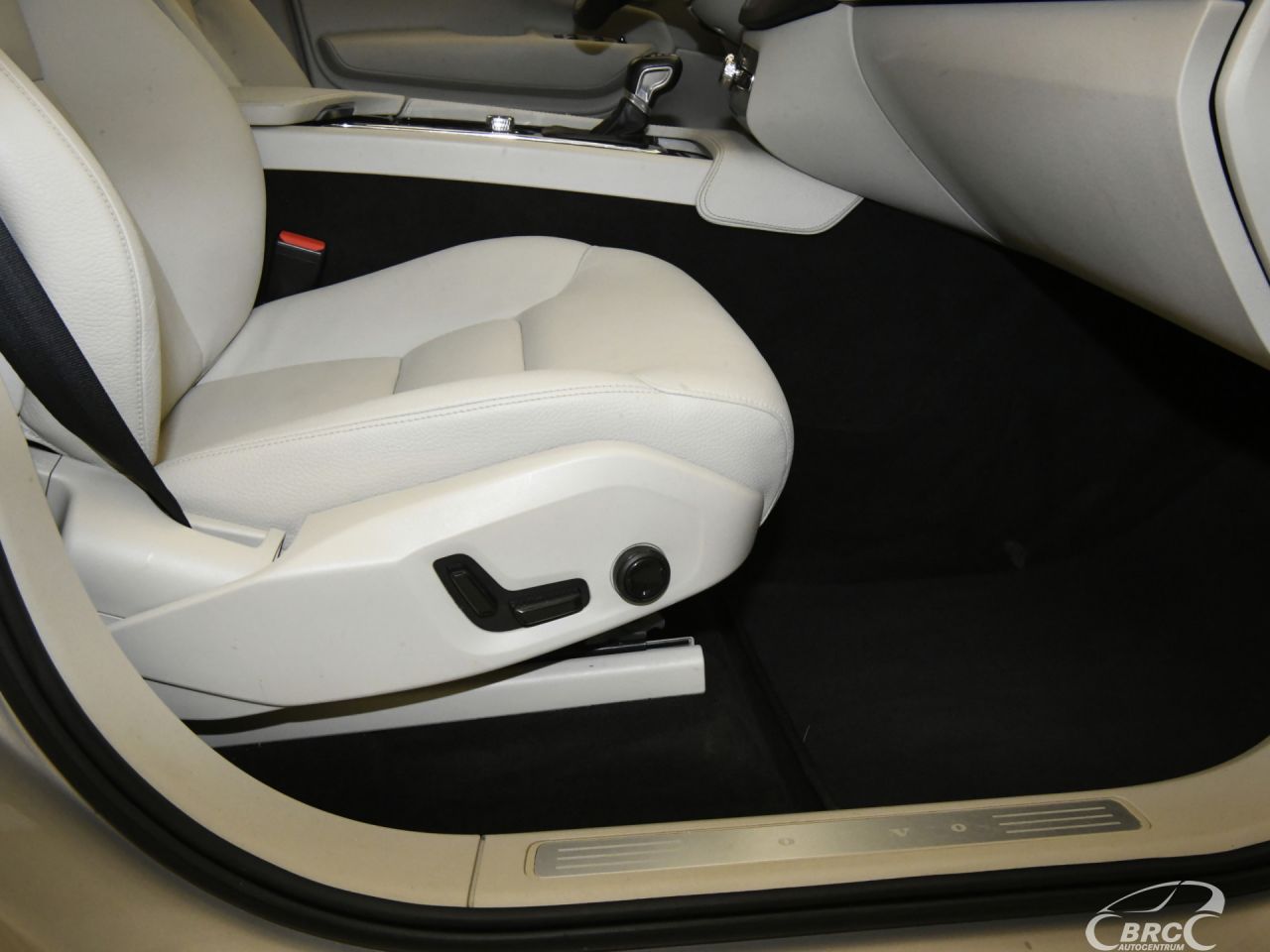 Volvo XC90 | 5