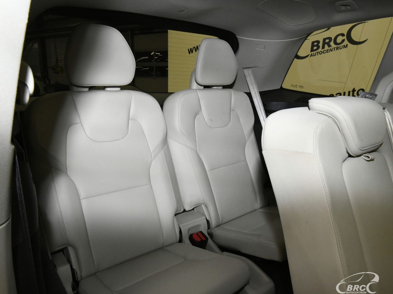 Volvo XC90 | 11