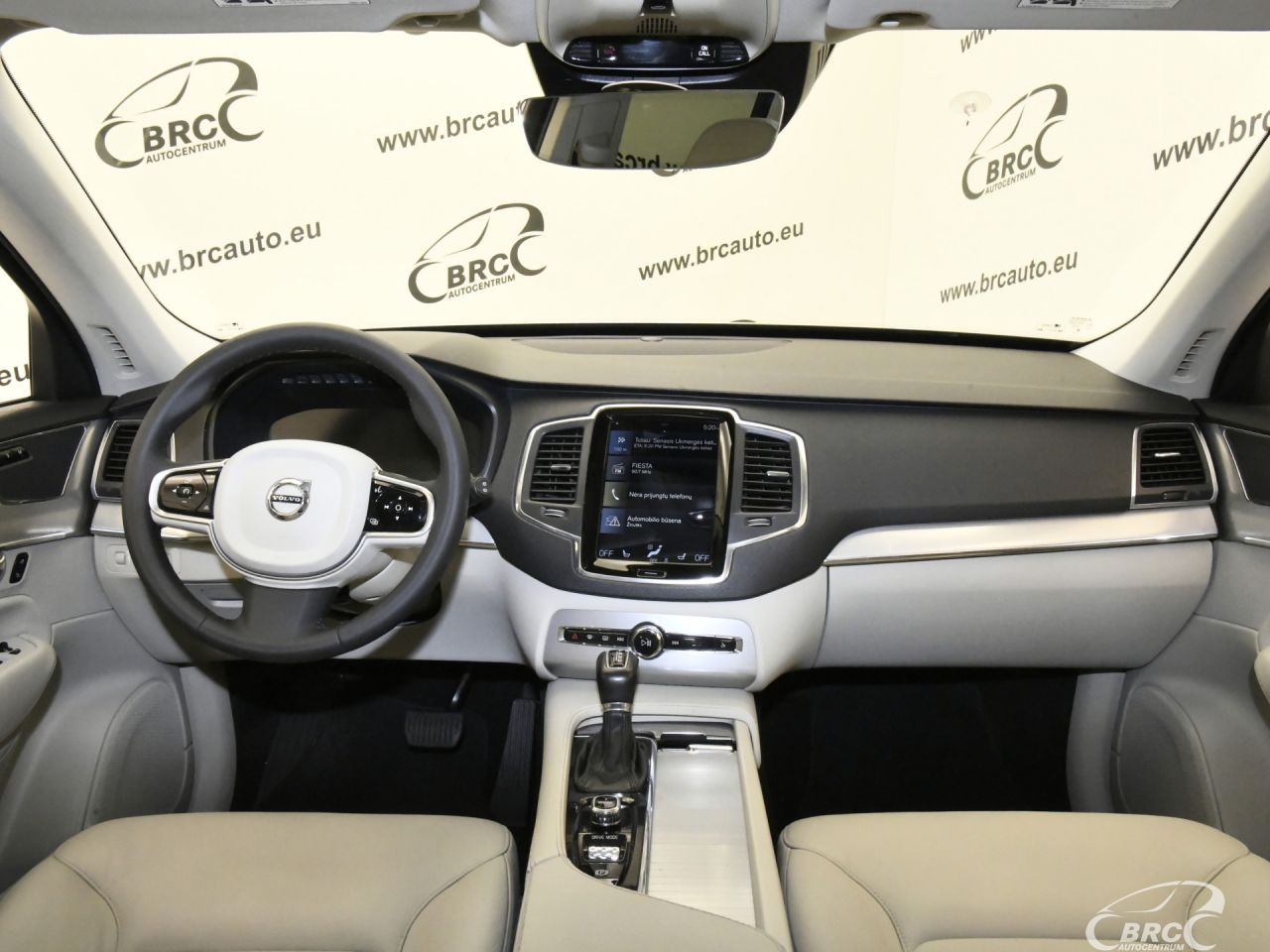 Volvo XC90 | 2