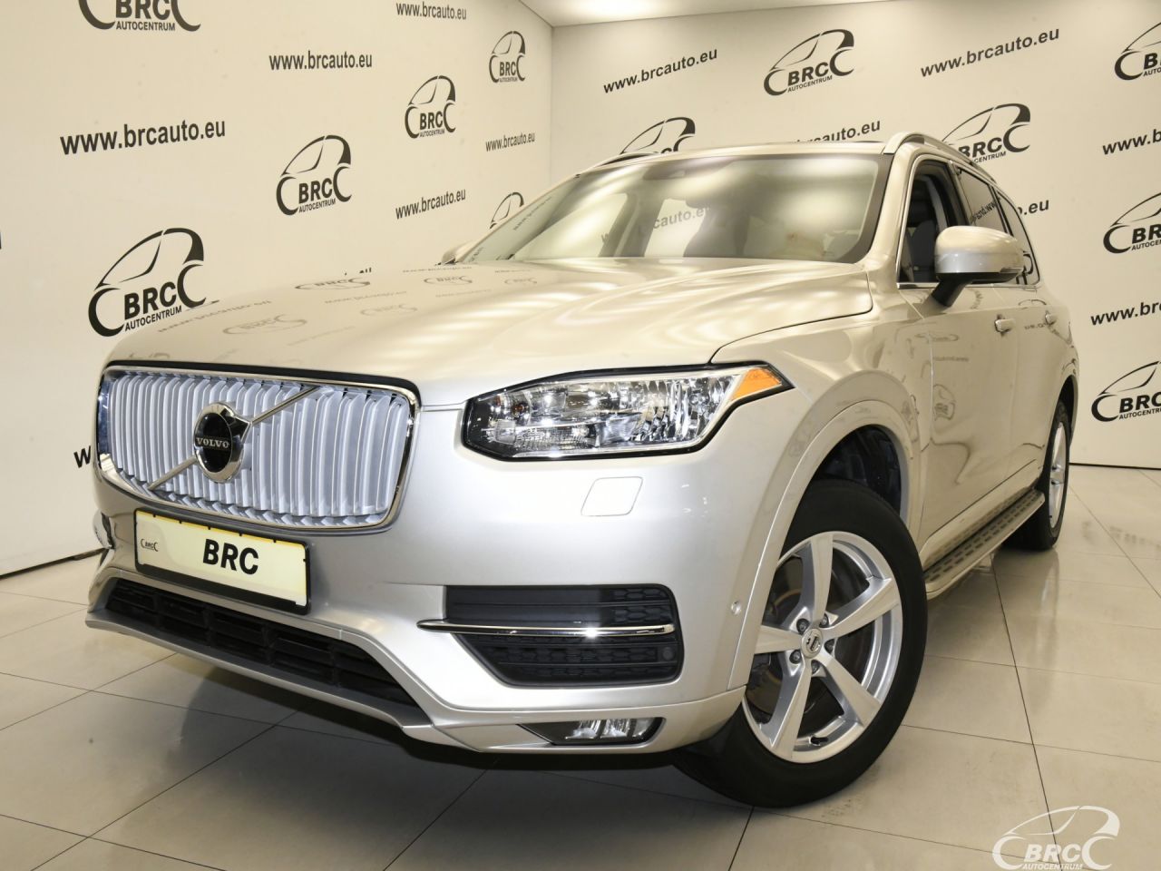 Volvo XC90 | 41