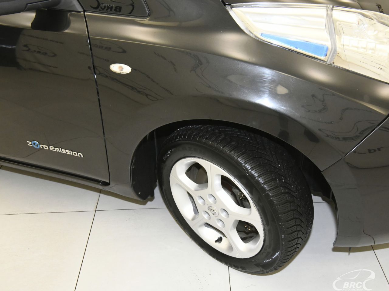 Nissan Leaf | 40