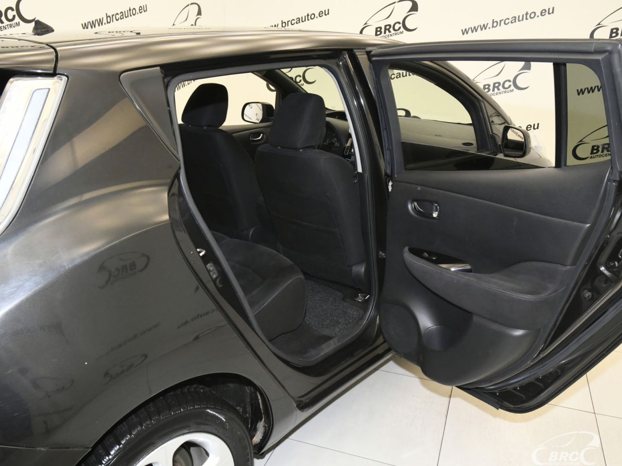 Nissan Leaf | 11