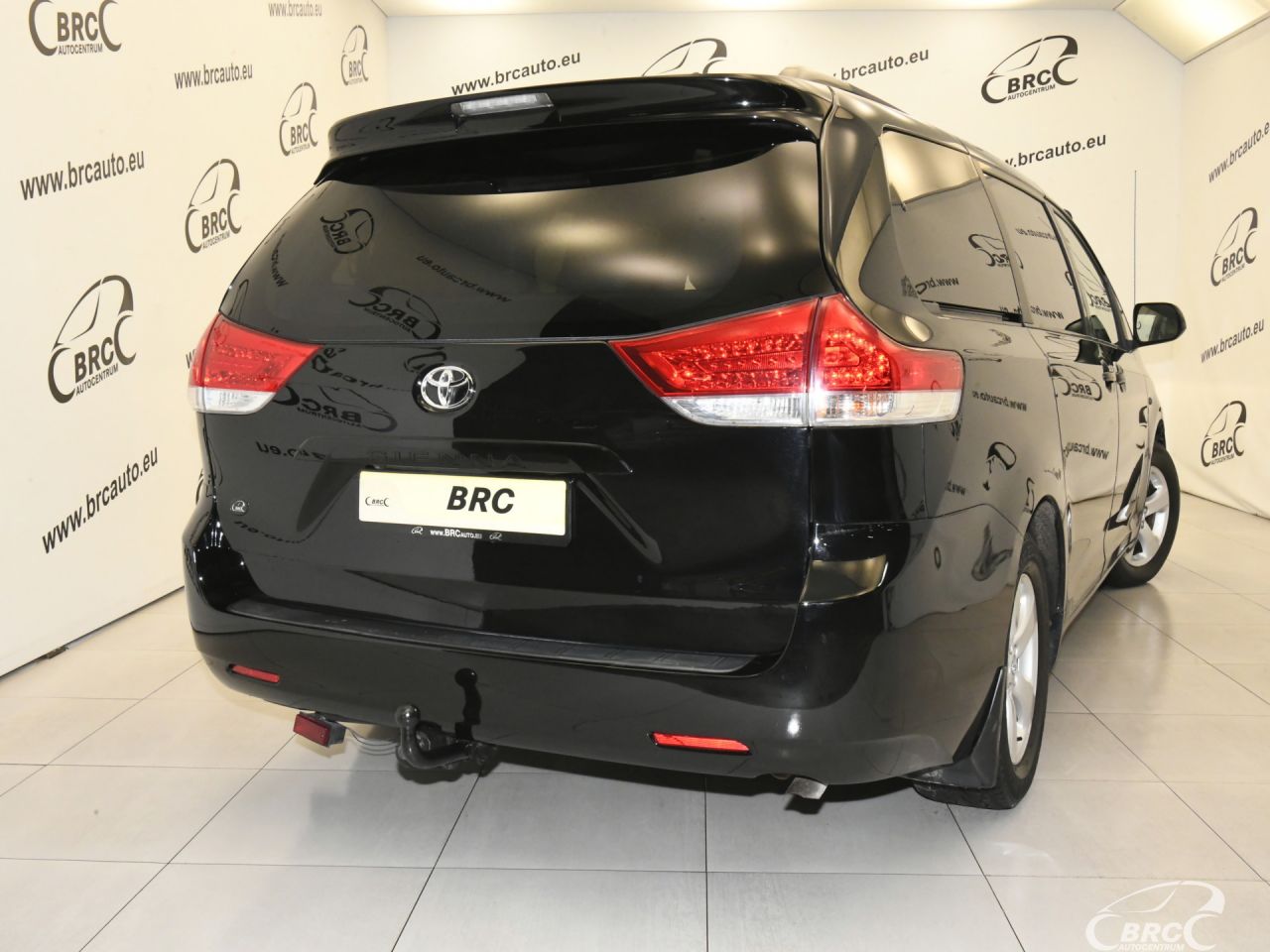 Toyota Sienna | 42
