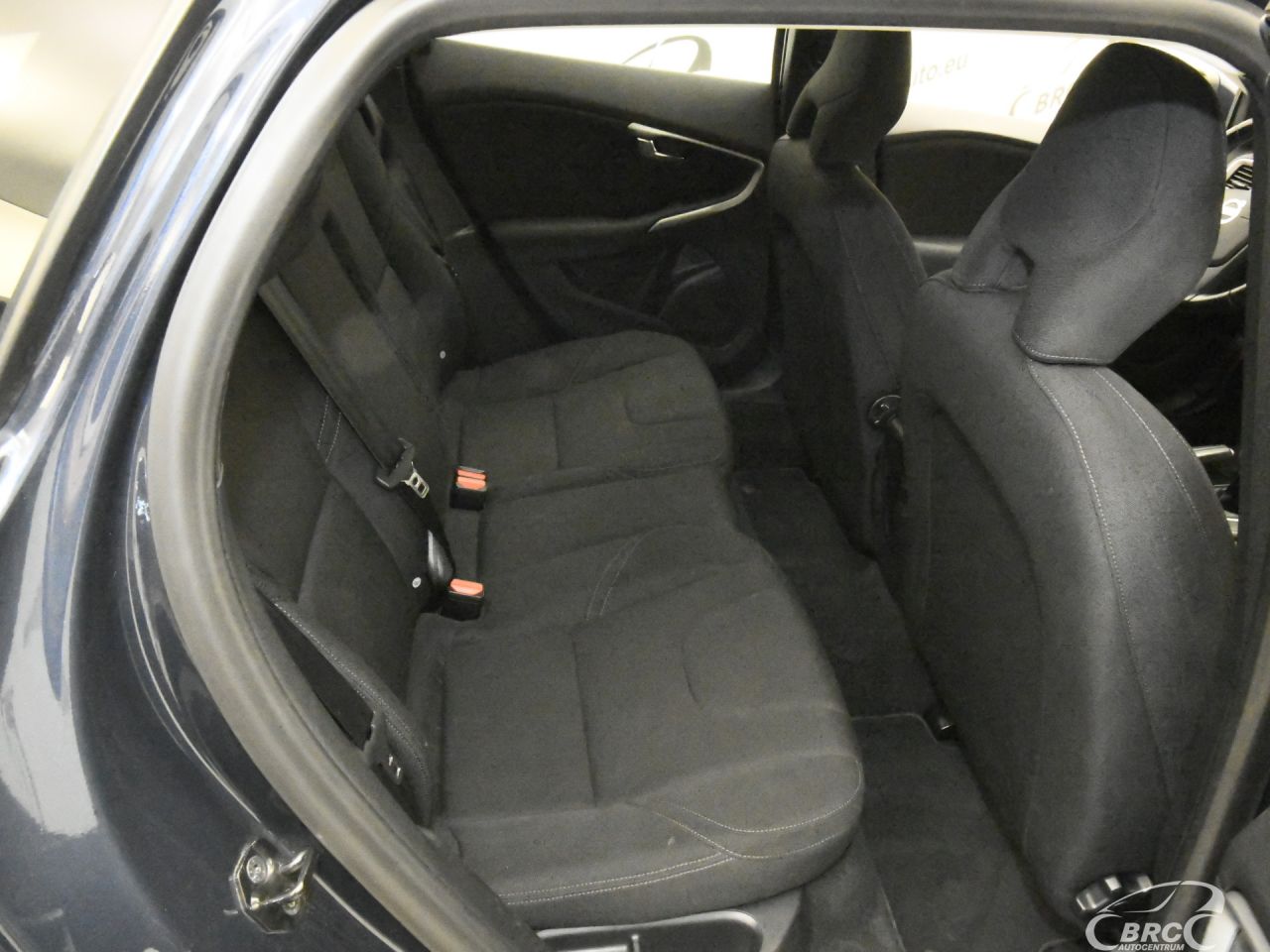 Volvo V40 | 9