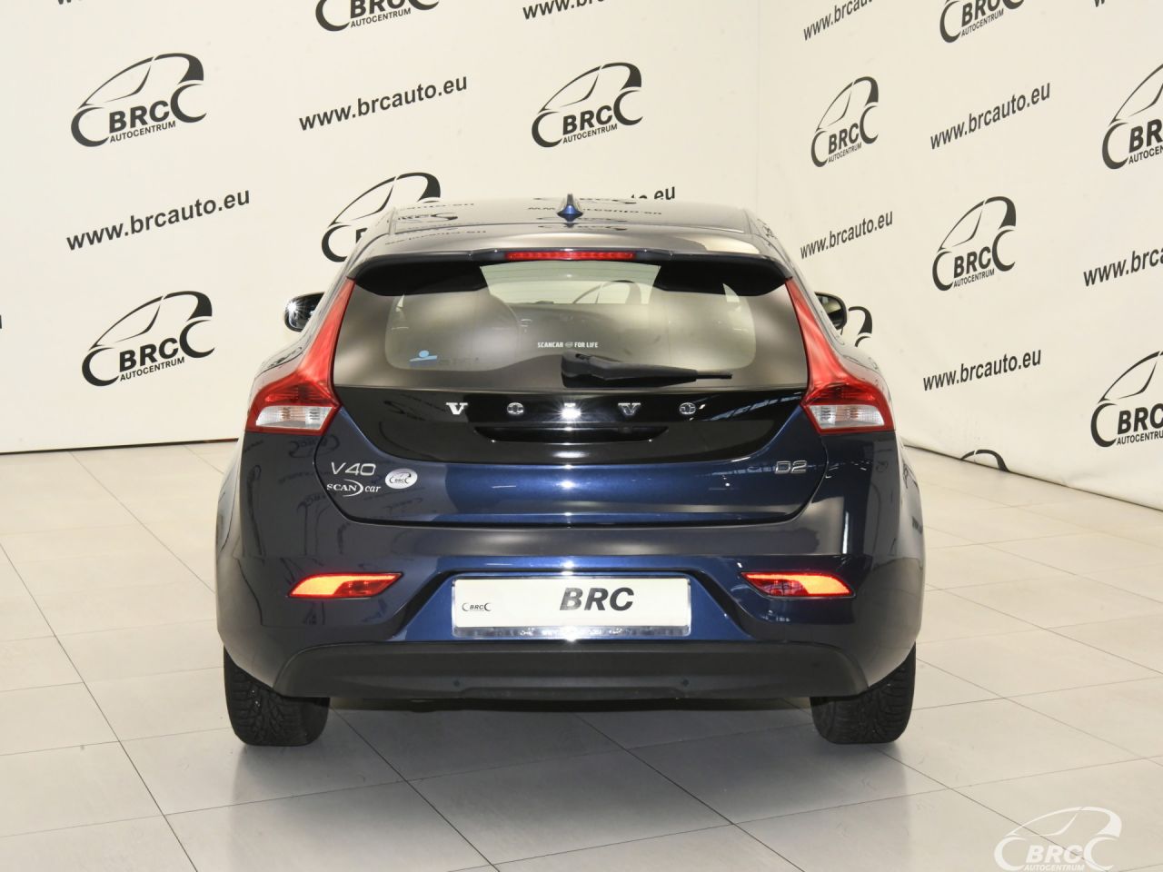 Volvo V40 | 46