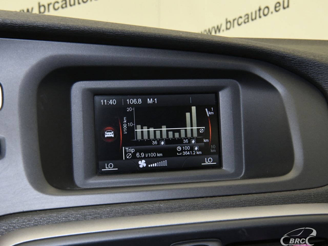 Volvo V40 | 30