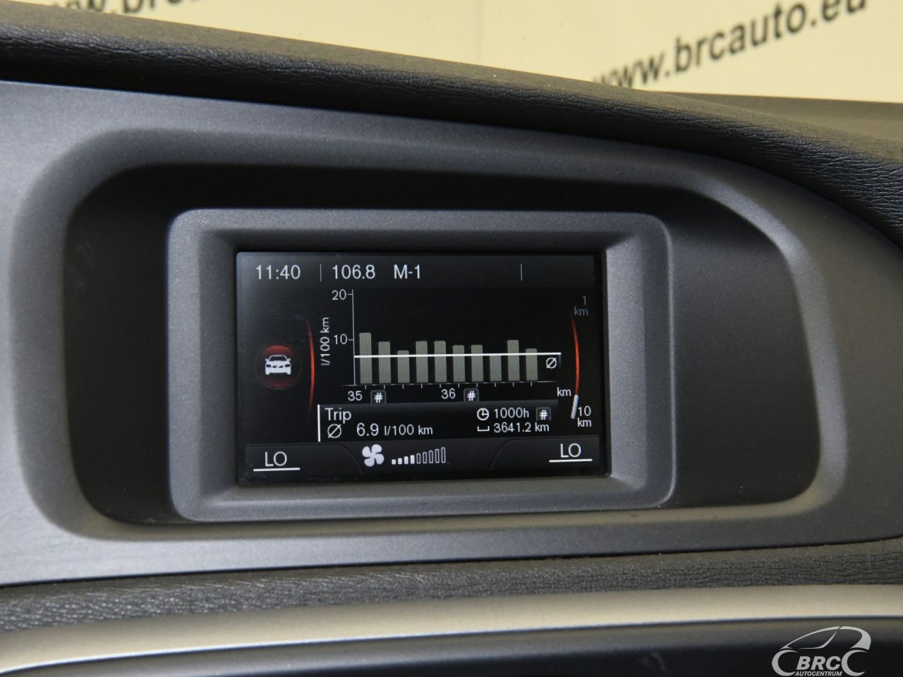 Volvo V40 | 31