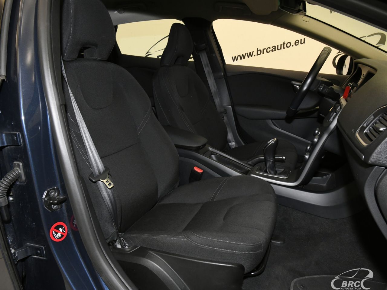 Volvo V40 | 6