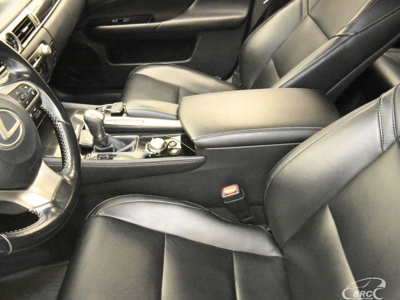 Lexus GS 300h | 23