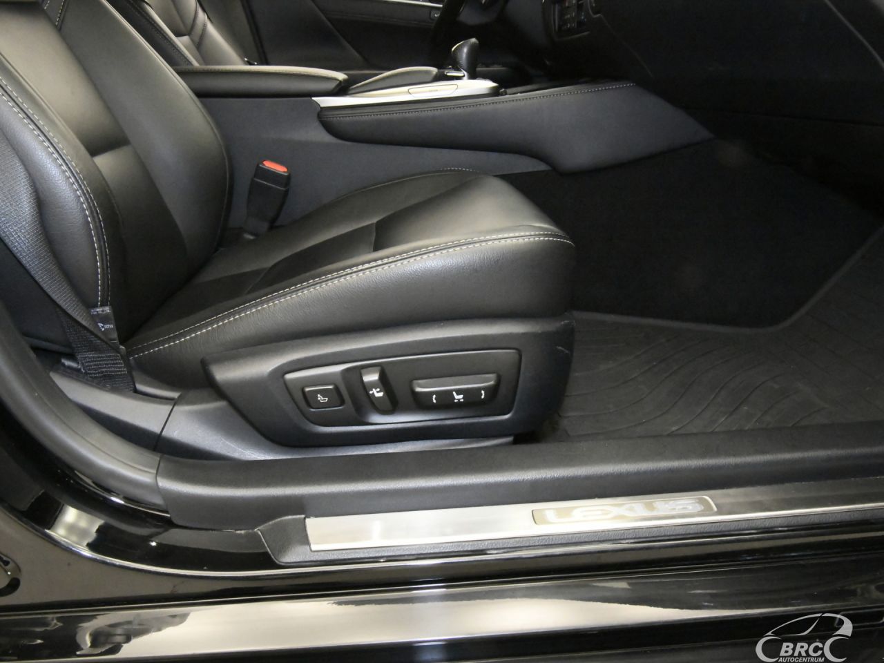 Lexus GS 300h | 5