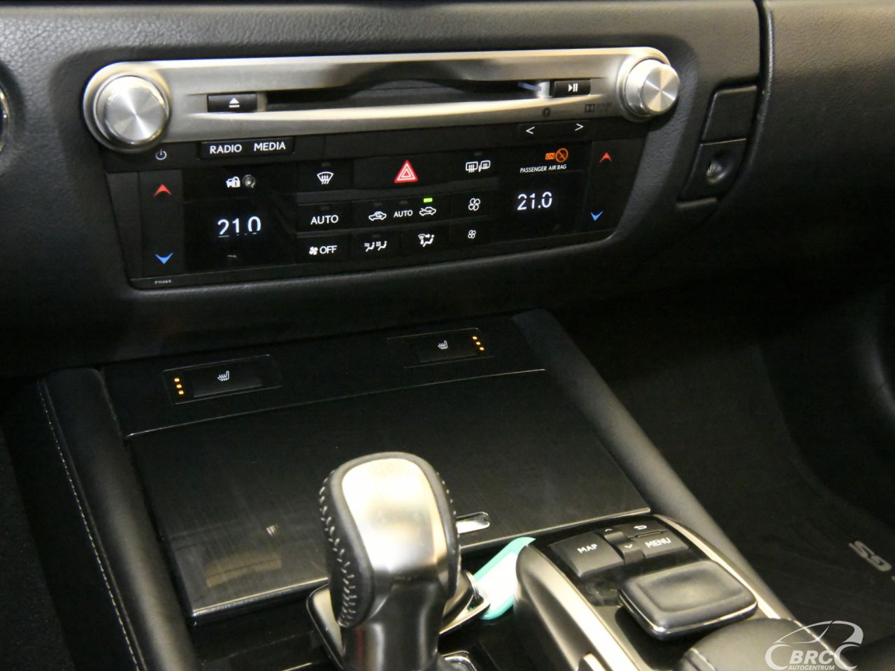 Lexus GS 300h | 28