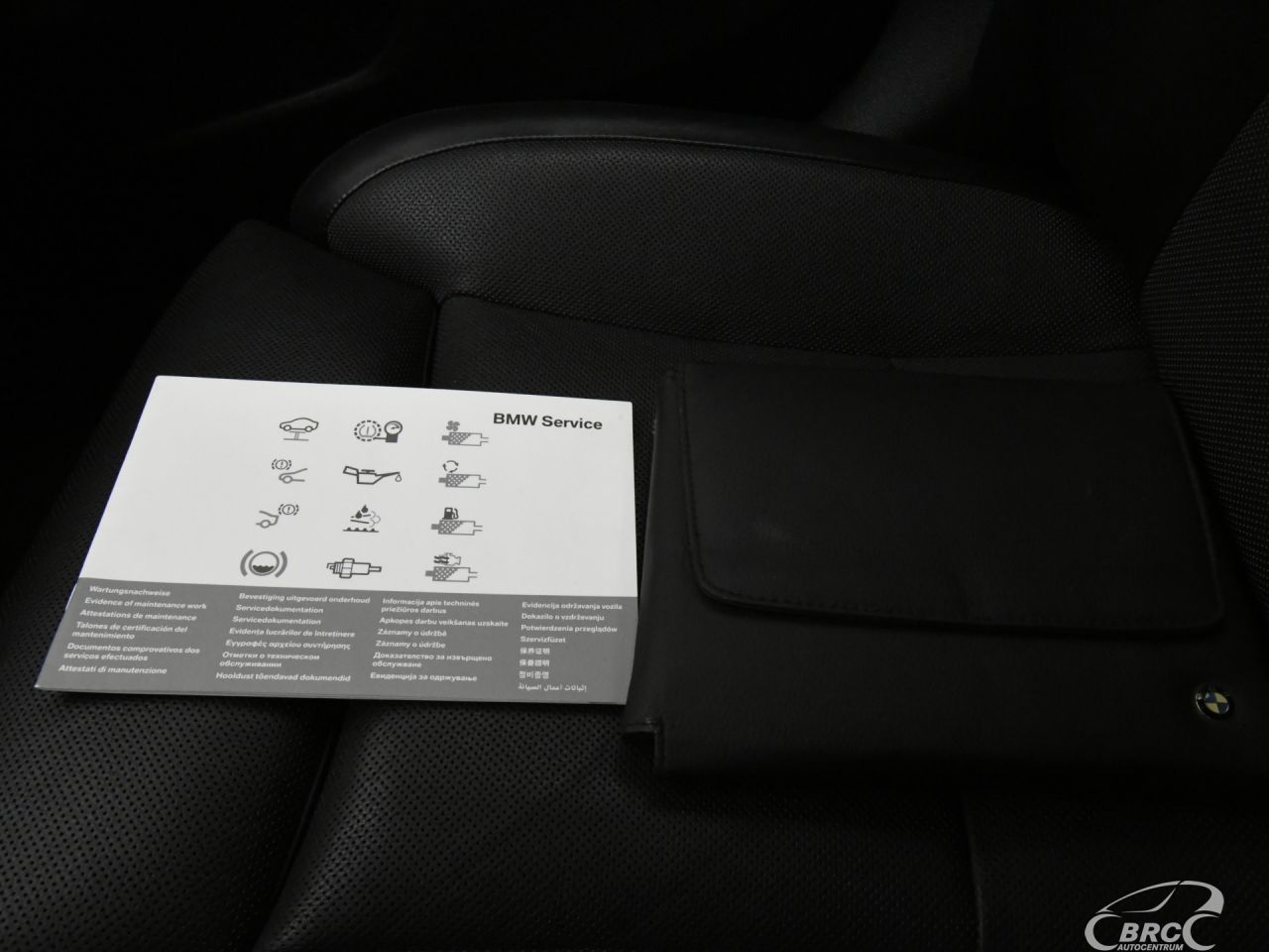 BMW 750 | 47