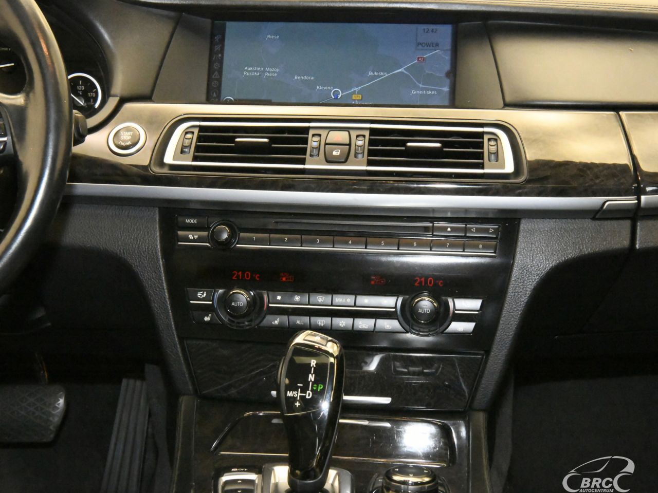 BMW 750 | 18