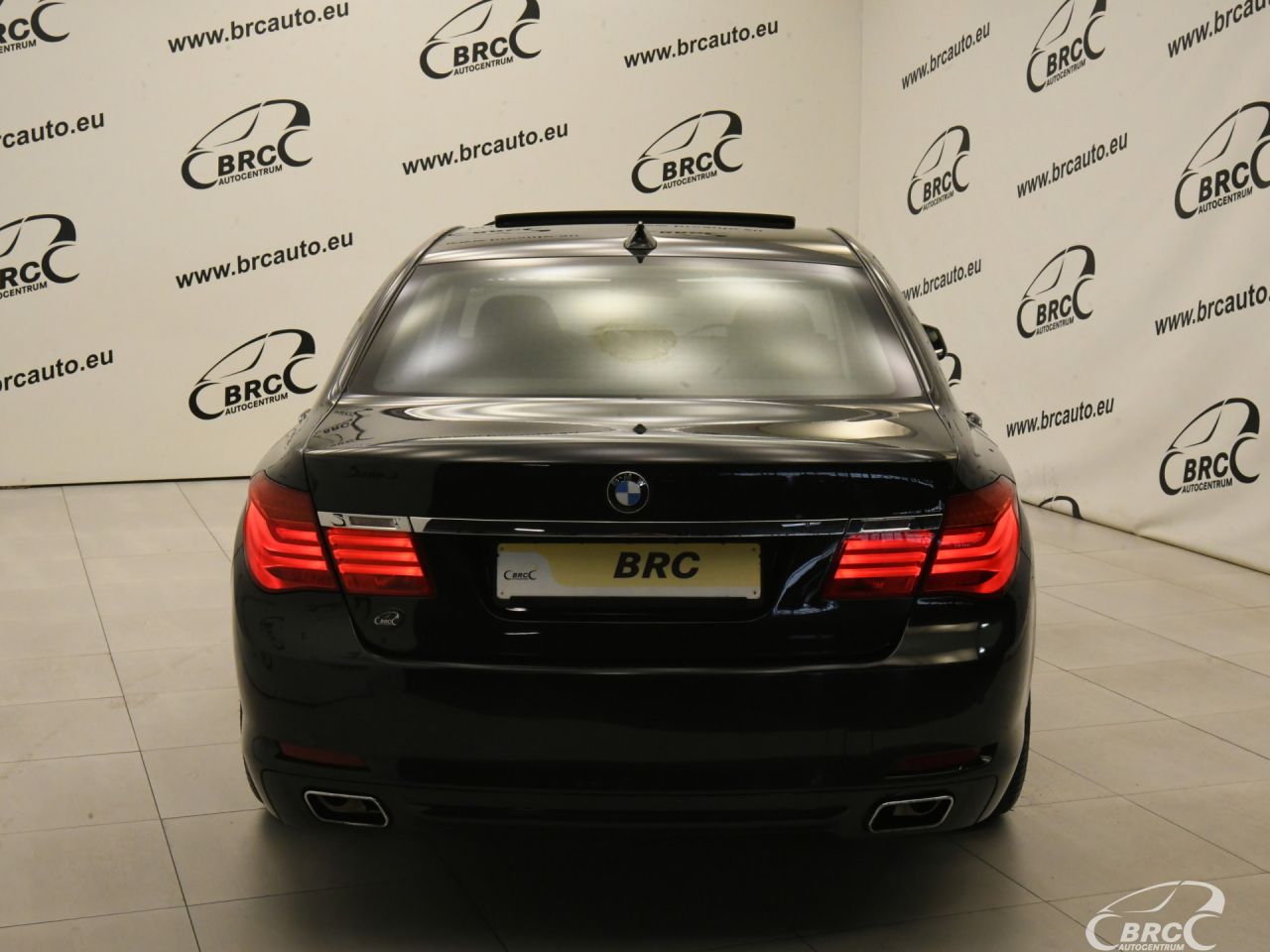 BMW 750 | 58