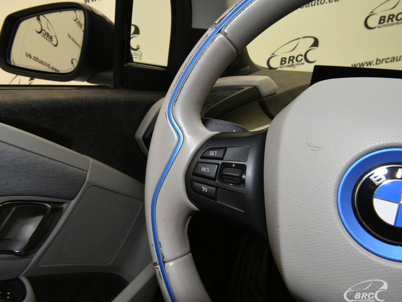 BMW i3 | 25