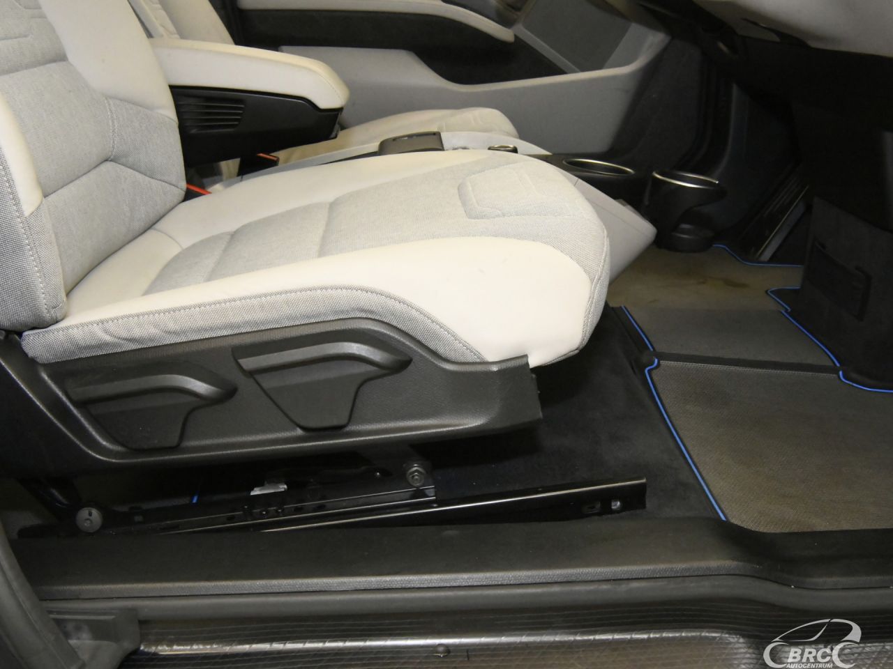 BMW i3 | 4