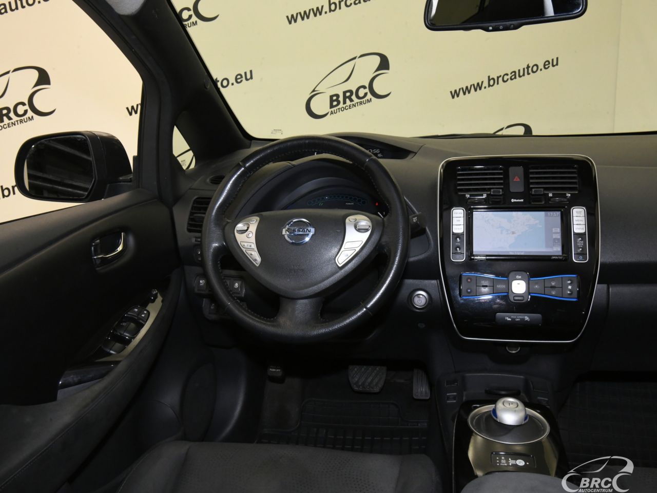 Nissan Leaf | 12